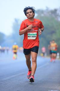 BIB: 40978
                            <button type="button" onclick="openModal(7928446)" class="btn btn-primary btn-sm float-right btn-popup" data-toggle="modal" data-target=".modal-high-quality">
                        <i class="fas fa-shopping-cart"></i> Add to Cart
                    </button>
                                            <button type="button" onclick="isThisMe(7928446, true)" class="btn btn-success btn-sm float-right btn-popup btn-isme hidden" data-toggle="tooltip" data-placement="bottom" title="นี่คือรูปของคุณใช่ไหม คลิกที่นี่เพื่อเอาเข้าอัลบั้ม">
                        <i class="fas fa-plus"></i> Add to album
                    </button>
                    <button type="button" onclick="isThisMe(7928446, false)" class="btn btn-warning btn-sm float-right btn-popup btn-isnotme hidden">
                        <i class="fas fa-ban"></i> Remove from album
                    </button>